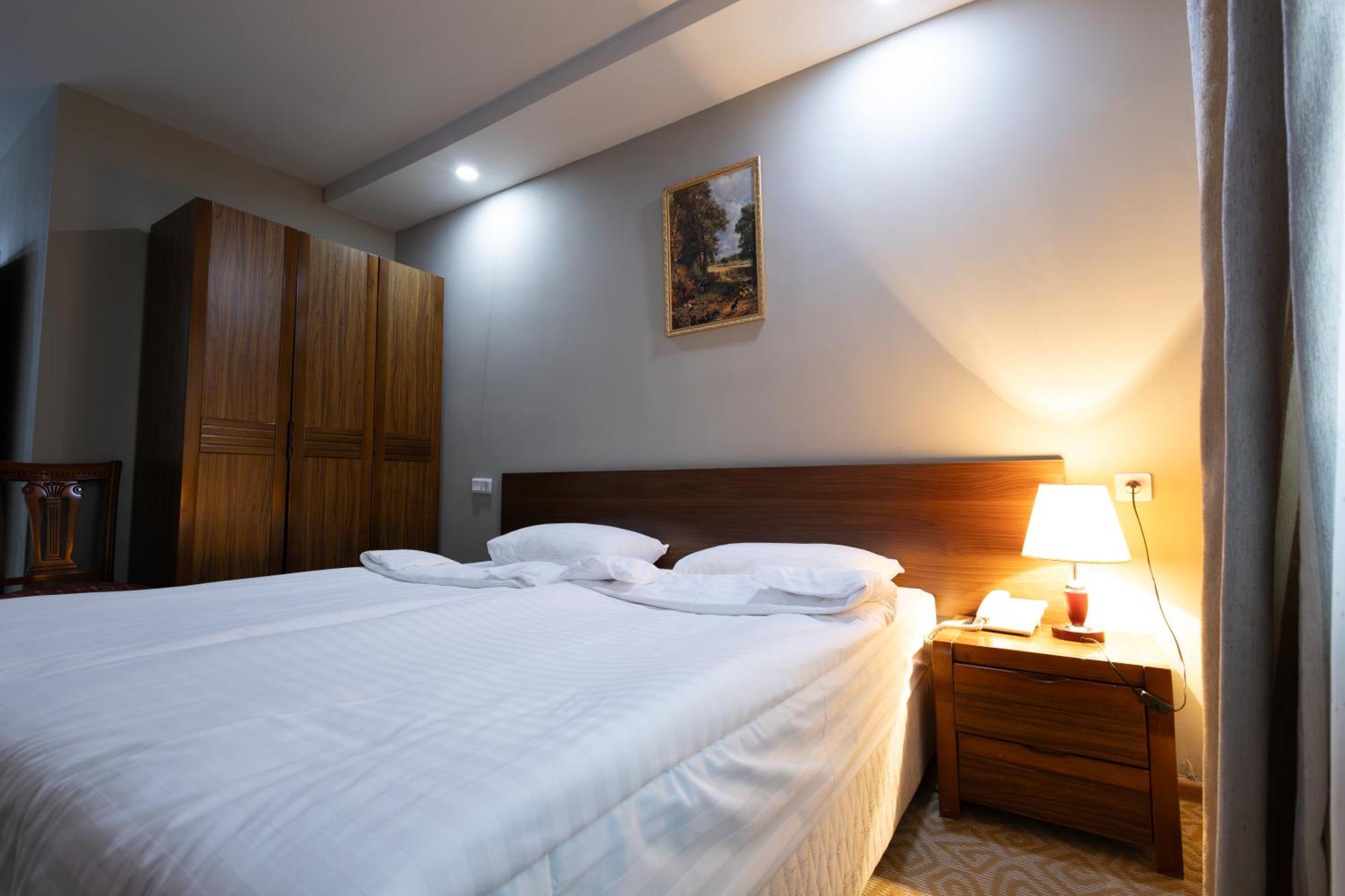 Gyumri Hotel Guiumri Exterior foto