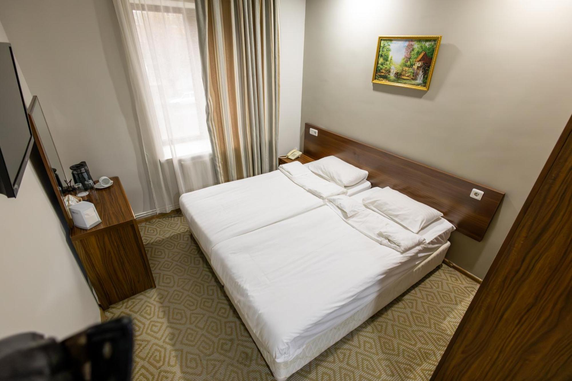 Gyumri Hotel Guiumri Exterior foto
